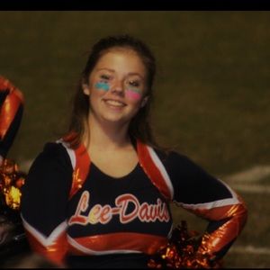 Meet your Posher, Kayla